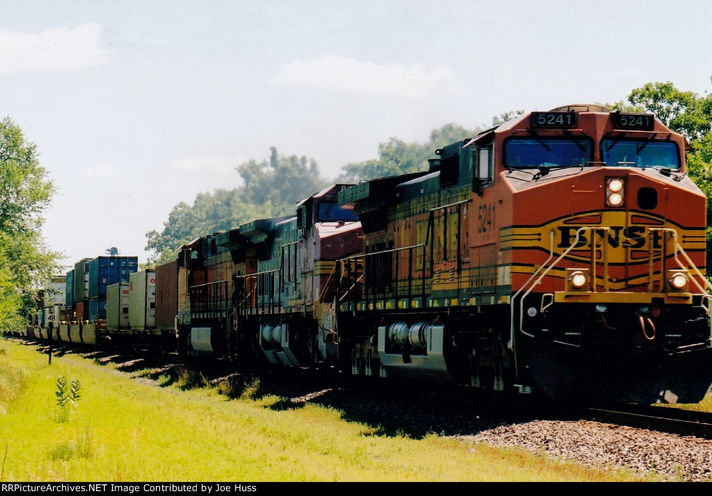 BNSF 5241 West